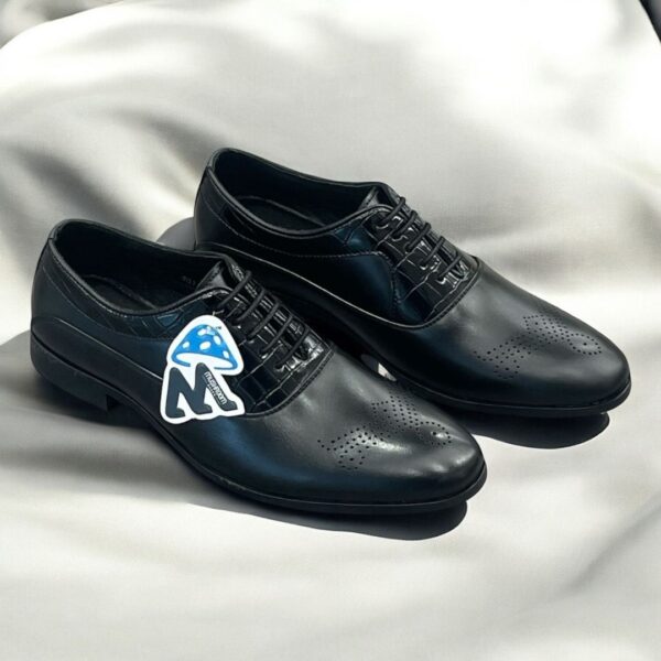 MUSHROOM Black Lace-Up Formal Shoes