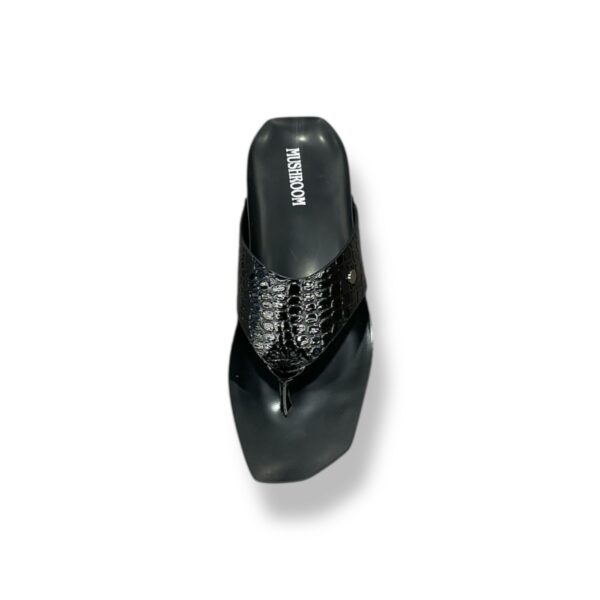 MUSHROOM Croco V-Strap Flats - Black & Brown