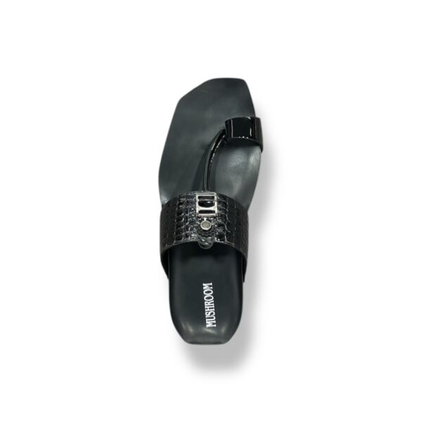 MUSHROOM Croco Kolhapuri Slippers - Black & BROWN