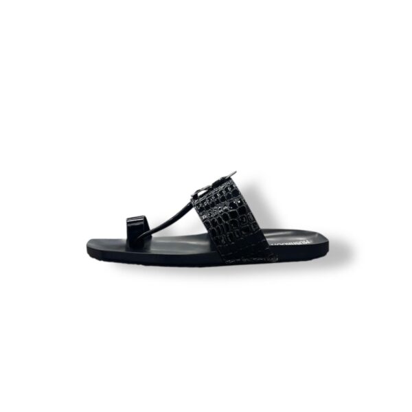 MUSHROOM Croco Kolhapuri Slippers - Black & BROWN