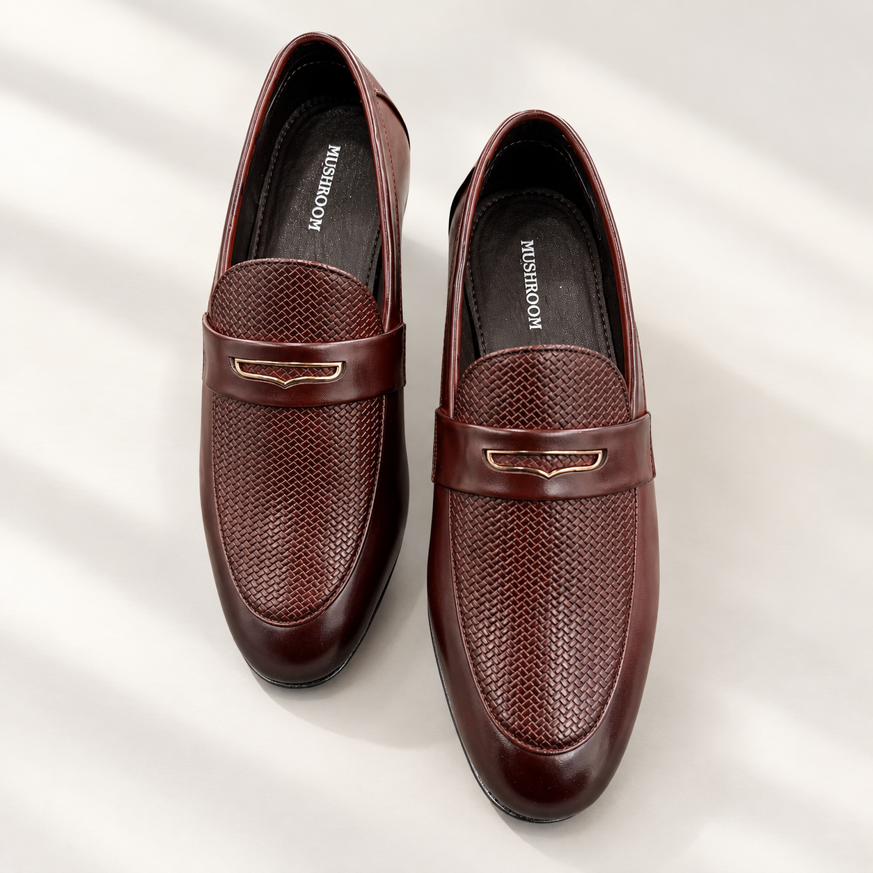 5e9bcb88-8ac3-49ce-a4e9-4fe7f42cc23b Men’s Textured Strap Loafers