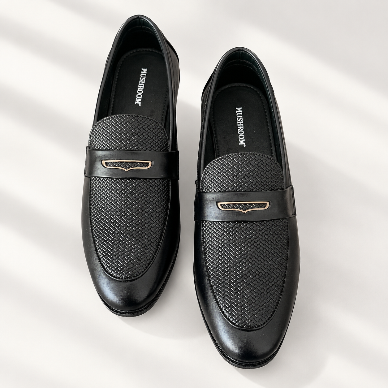 Men’s Textured Strap Loafers
